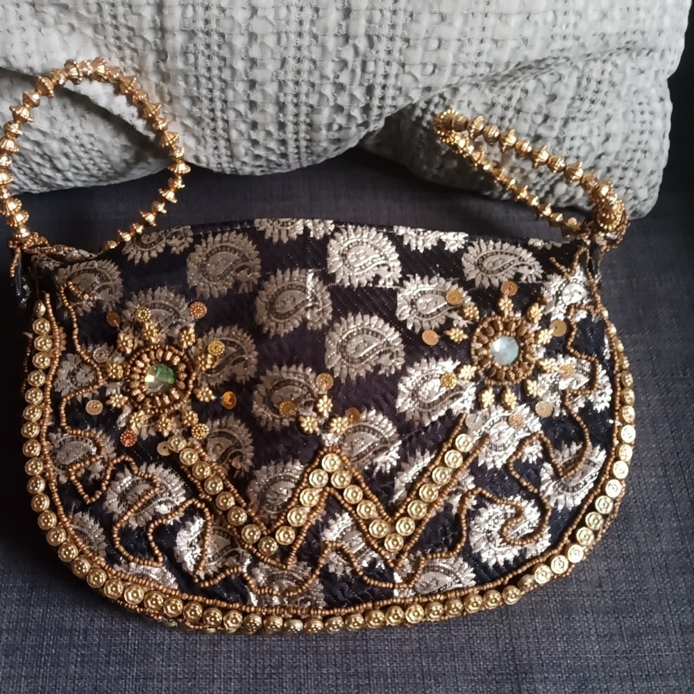 Elegant Gold and Black Embroidered Women's Bag